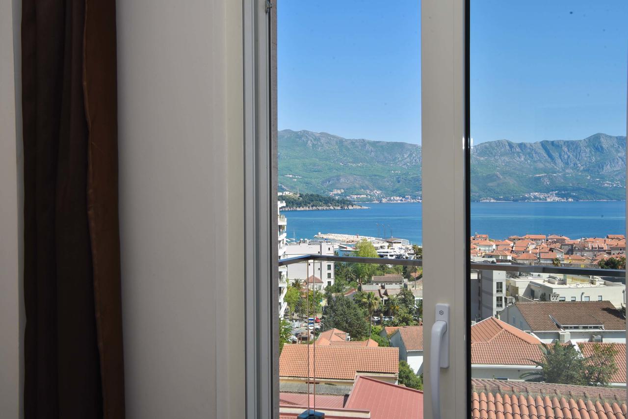 Apartments Jelusic Budva Buitenkant foto