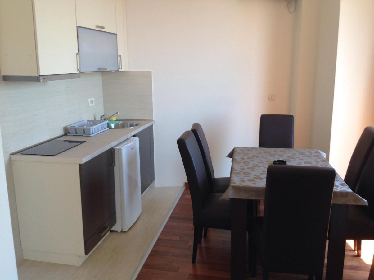 Apartments Jelusic Budva Buitenkant foto
